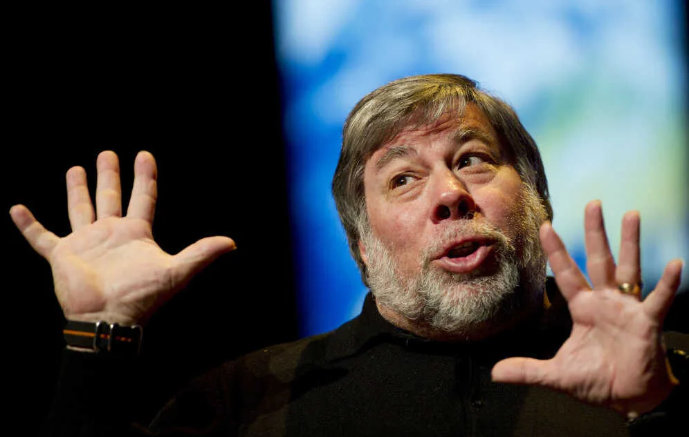 AI could make scams harder to detect according to Apple co-founder